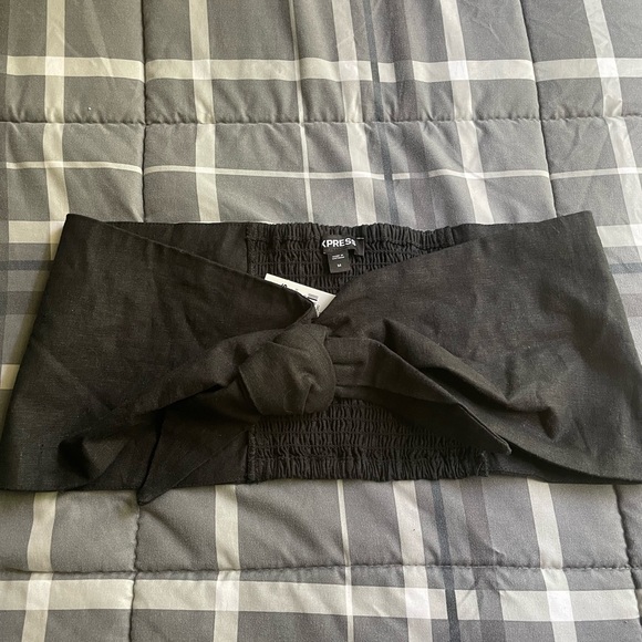 Express Tie front Bandeau Tops BUNDLE NWT‼️ + free top❗️ - Picture 6 of 12